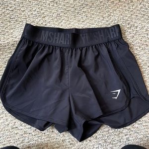 Black gym shark shorts